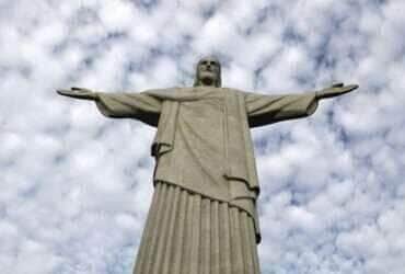 Lançamento oficial da Festa dos 90 anos do Cristo Redentor, no morro do Corcovado, Rio de Janeiro.