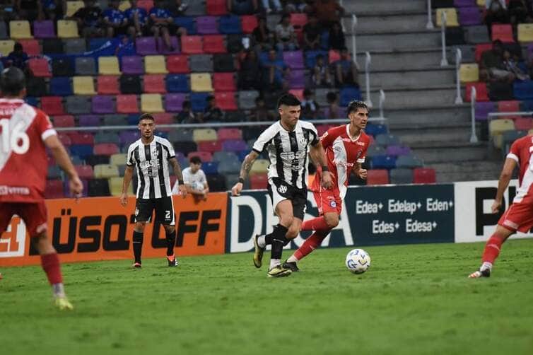 Central Córdoba  x LDU Quito: onde assistir, escalações e tudo sobre o confronto na Libertadores. Imagem: Divulgação Central Córdoba