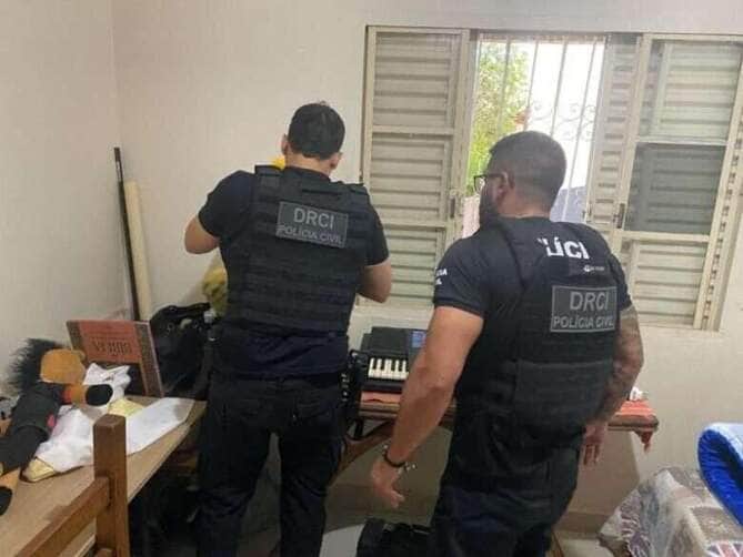 Adolescente e alvo de operacao por planejar ataque contra mulheres na capital de Mato Grosso