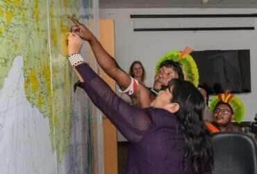 Liderancas indigenas de Mato Grosso levam demandas do Xingu a Funai em Brasilia