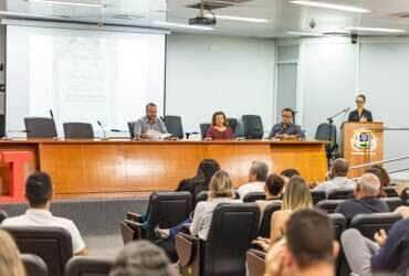 Prefeitura de Cuiaba orienta por boas praticas sanitarias em supermercados