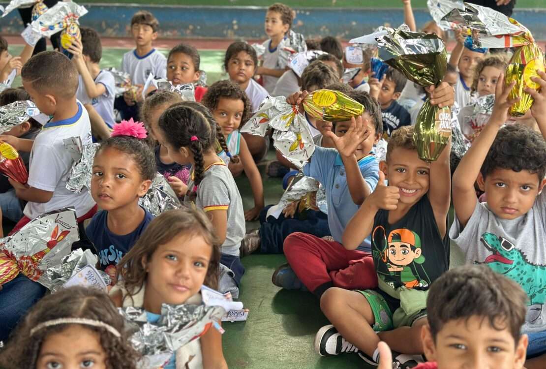 Prefeitura entrega 9 mil ovos de Pascoa a criancas de Barra do Garcas