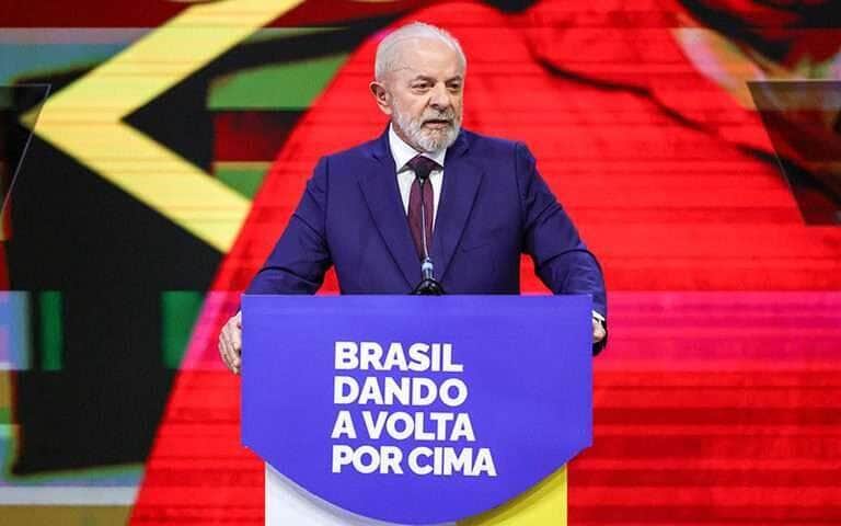Brasil não abre mão da soberania e defenderá suas empresas e trabalhadores, diz Lula - Fabio Rodrigues-Pozzebom/Agência Brasil