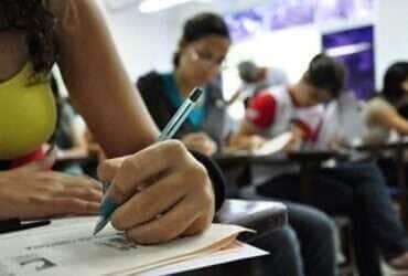 Enem 2025: estudante tem até sexta (2) para pedir isenção da taxa de inscrição - Divulgação