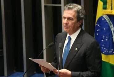 Brasília - Senador Fernando Collor de Mello durante sessão do impeachment no Senado, conduzida pelo presidente do STF, Ricardo Lewandowski  (Antonio Cruz/Agência Brasil)