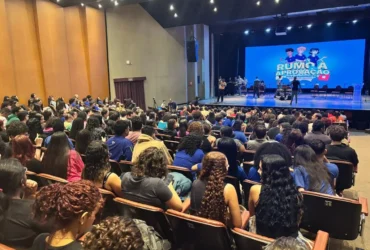 Aulão do Pré-Enem reúne 500 estudantes e marca início da preparação em Mato Grosso