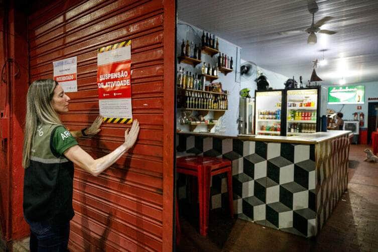 Bar em Cuiaba e interditado e proprietario preso por exploracao sexual e outras irregularidades