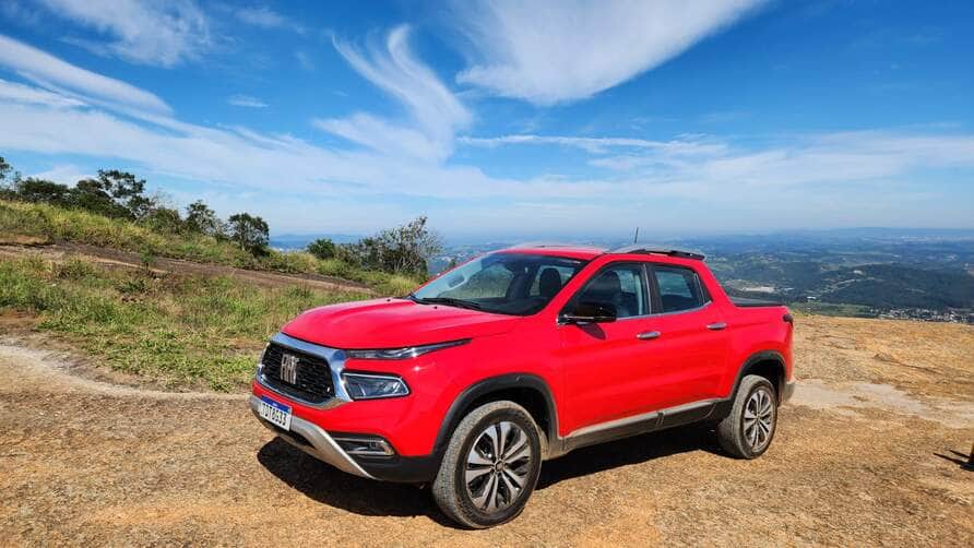 Fiat Toro encara novos caminhos com motor 2.2 turbodiesel Sergio Dias 16