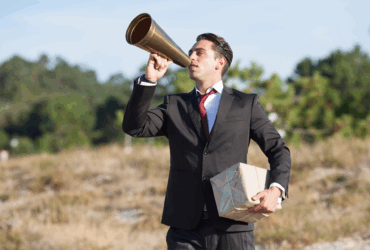 Foto de megafone vendedor