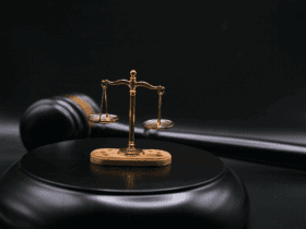 Justiça de Cuiabá recebe denúncia por homicídio de morador de rua