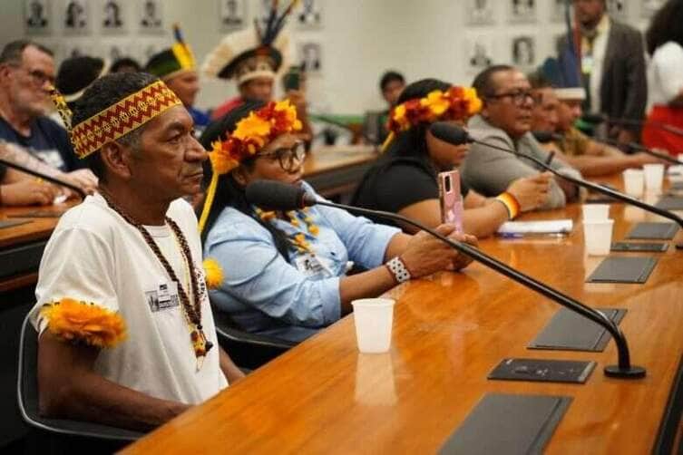 Liderancas indigenas de Mato Grosso levam a Brasilia pauta urgente por demarcacao e fim de mesa no STF