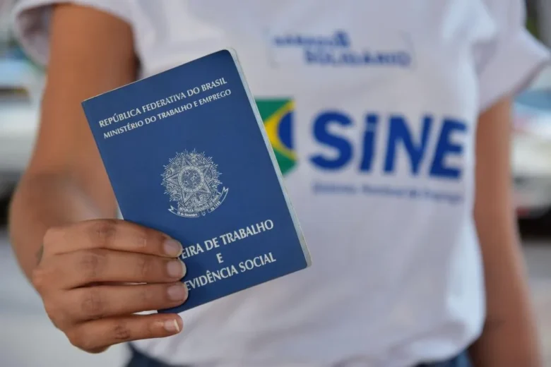 Mais de 220 oportunidades de emprego estão abertas em Sinop