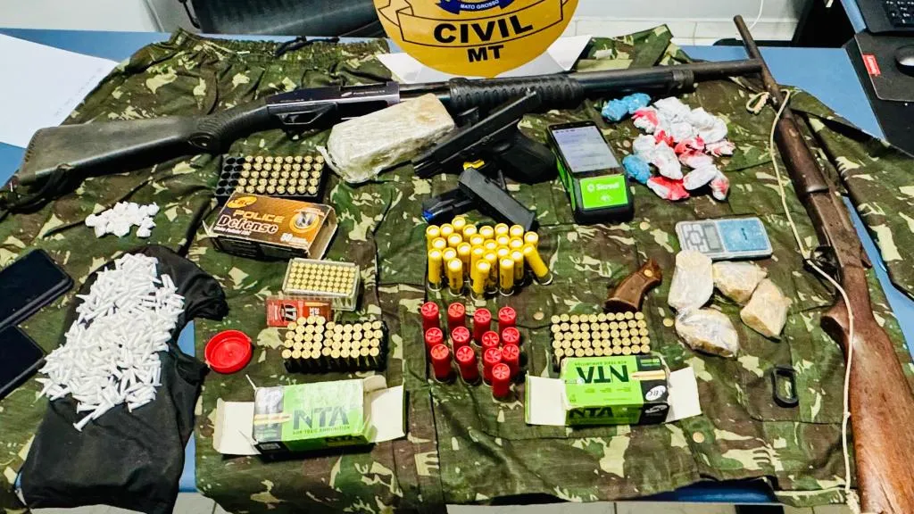 Polícia Civil desarticula ponto de tráfico e armas de facção em Mato Grosso