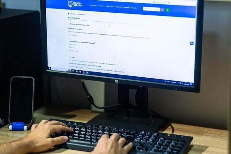 Rondonopolis digitaliza NFS e avulsa para simplificar servicos e combater a burocracia