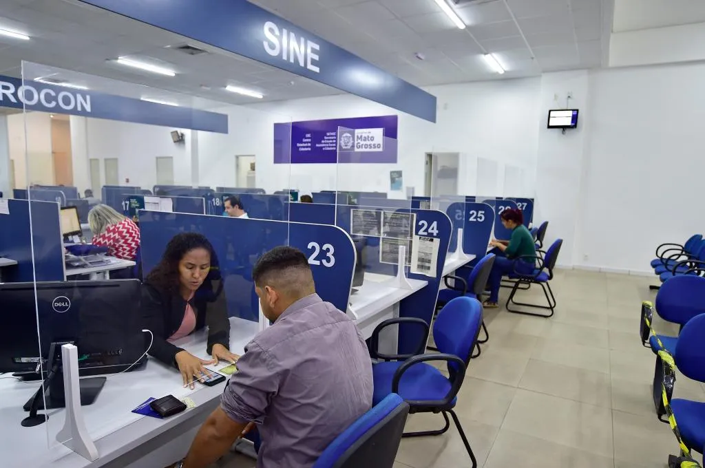 Sine-MT oferece mais de 2,2 mil vagas de emprego nesta semana