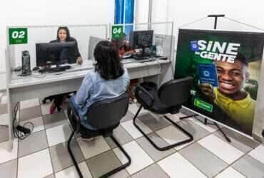Sine de Cuiaba tem 15 vagas para farmaceutico com salario de R 46 mil e beneficios