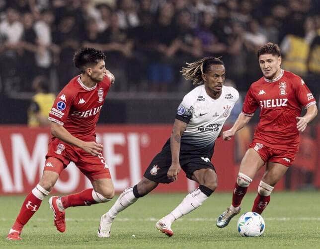 Huracán x Corinthians: onde assistir, escalações e tudo sobre o duelo decisivo pela Sul-Americana. Imagem: Rodrigo Coca/Ag. Corinthians