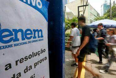 Cinco caminhos para o ensino superior que começam com o Enem - Paulo Pinto/Agência Brasil