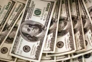dólar