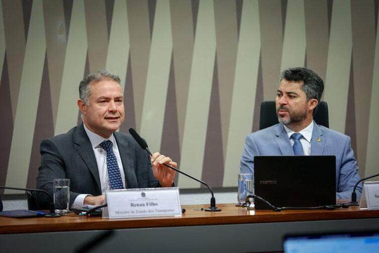 Investimentos em infraestrutura devem impulsionar crescimento do PIB em 0,3%, afirma Renan Filho -