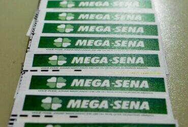 Bilhetes de aposta da mega-sena