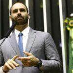 O deputado Eduardo Bolsonaro, participa de sessão solene em alusão ao Dia Nacional de Valorização da Família. na Câmara dos Deputados.
