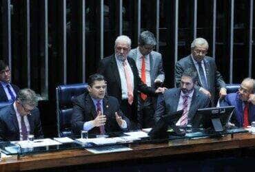 Brasília (DF), 27/05/2025  - Sessão do Senado que votou a proposta de emenda à Constituição (PEC 37/2022) que inclui as guardas municipais e os agentes de trânsito entre os órgãos de segurança pública previstos na Carta Magna. Foto: Lula Marques/Agência Brasil