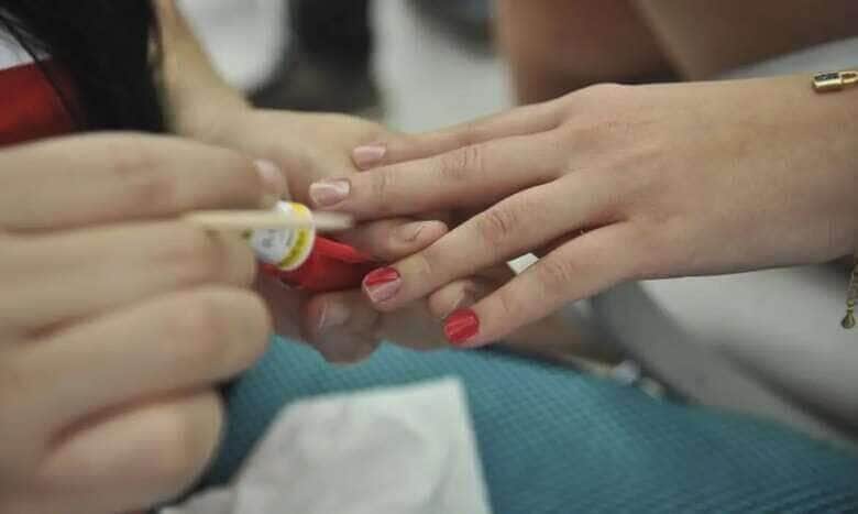 Anvisa fixa regras para regularização de cosméticos