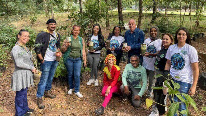 Alunos de Varzea Grande vivenciam educacao ambiental na APA Berneck