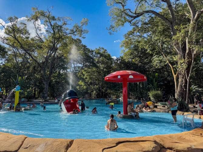 Apos reabertura Parque das Aguas Quentes em Barra do Garcas registra mais de mil visitantes diarios