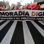Manifestação em São Paulo cobra ações contra remoções e defende moradia