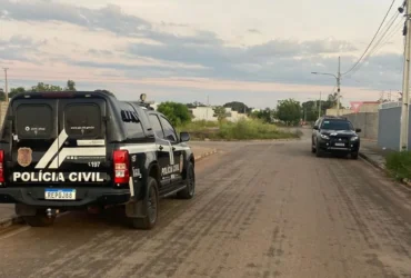 Polícia prende suspeitos de roubo e falsidade em operação em Cáceres
