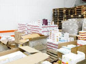 Cuiaba inicia recebimento de medicamentos para reabastecer unidades de saude