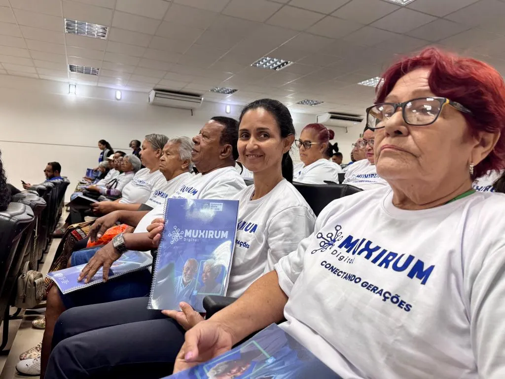 Curso de capacitação digital em Mato Grosso promove independência para adultos e idosos