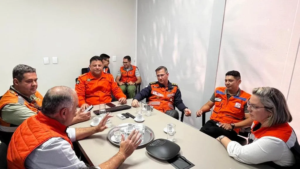 Defesa Civil de Mato Grosso compartilha experiência na gestão de desastres com cinco estados