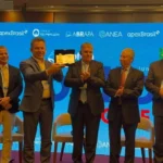 Governador recebe homenagem na Coreia por expansão do algodão de Mato Grosso