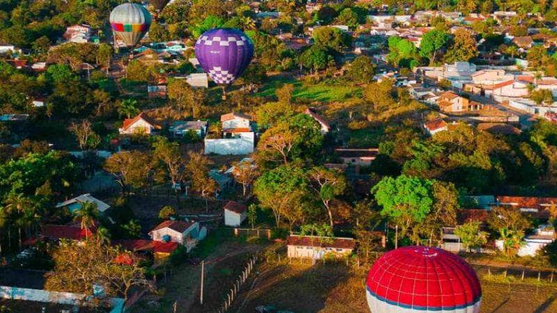 Festival de balonismo de Chapada dos Guimaraes e cancelado apos acidente em SC