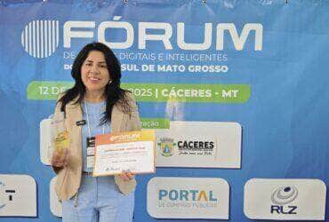 Forum Regional reune autoridades em Caceres para debater inovacao digital e reconhece prefeitos com o Premio Prefeito Inovador 2025