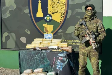 Gefron apreende drogas e armas durante operação na zona rural de Cáceres