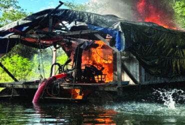 Ibama ataca garimpo ilegal e uso de mercurio em duas grandes operacoes em Mato Grosso