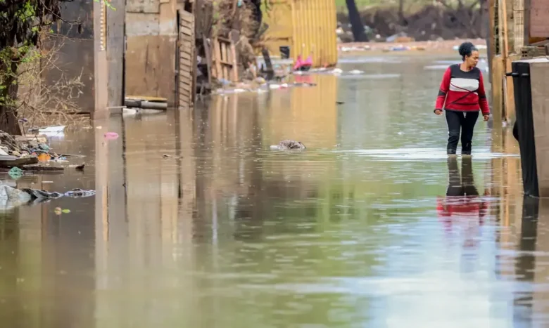 Inmet emite alerta vermelho por chuva intensa no Rio Grande do Sul