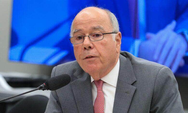 Itamaraty tenta retirada de politicos brasileiros via Jordania