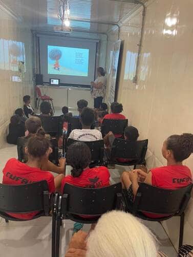 Lanche Literario leva livros e debates sociais para jovens da zona leste de Sorriso