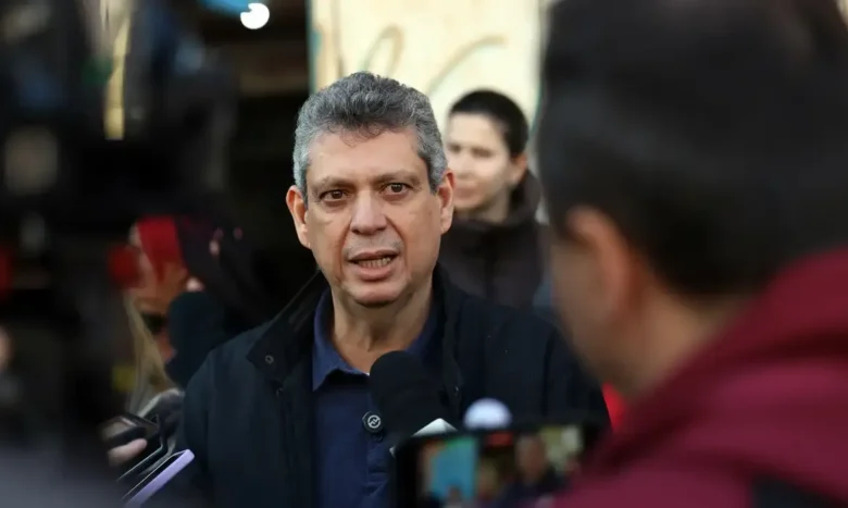 Macêdo classifica como retrocesso nacional a derrubada do decreto do IOF