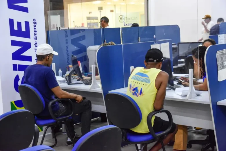 Sine-MT oferece mais de 2 mil vagas de emprego nesta semana