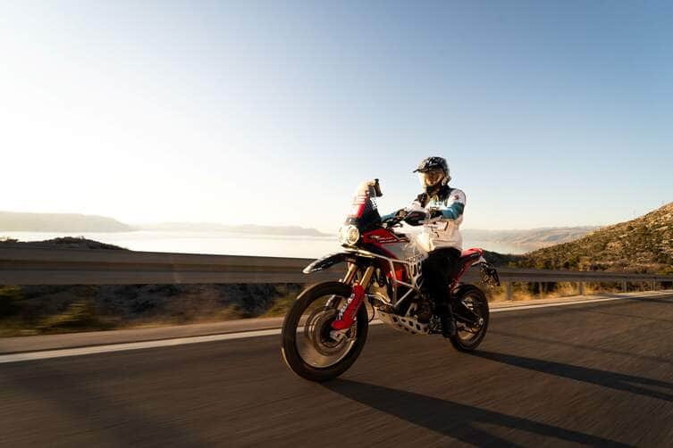 Mitas aposta em novos modelos de pneus para motociclistas Divulgacao 1