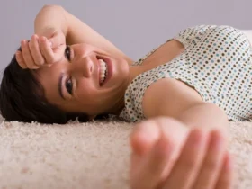 Mulher descansando - Imagem do Canva