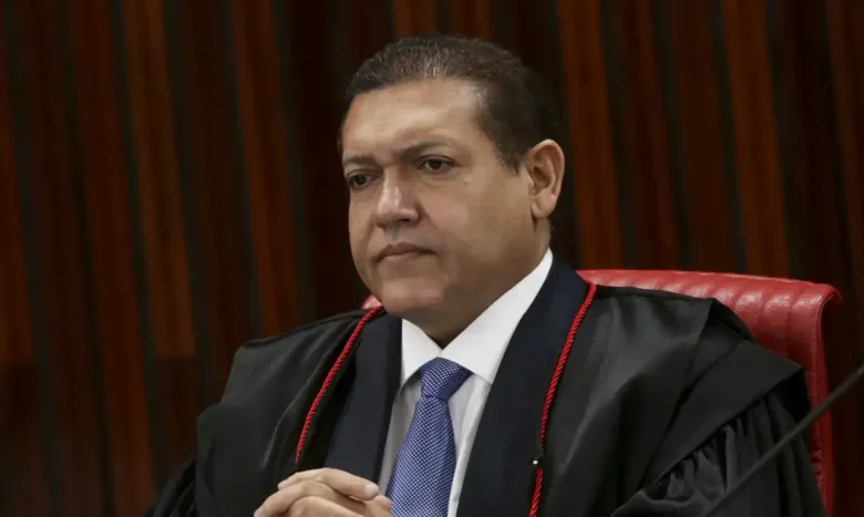 Redes sob julgamento: STF se aproxima de decisão sobre responsabilização