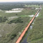 Encabeçamentos em pontes favorecem acúmulo de água na Transpantaneira