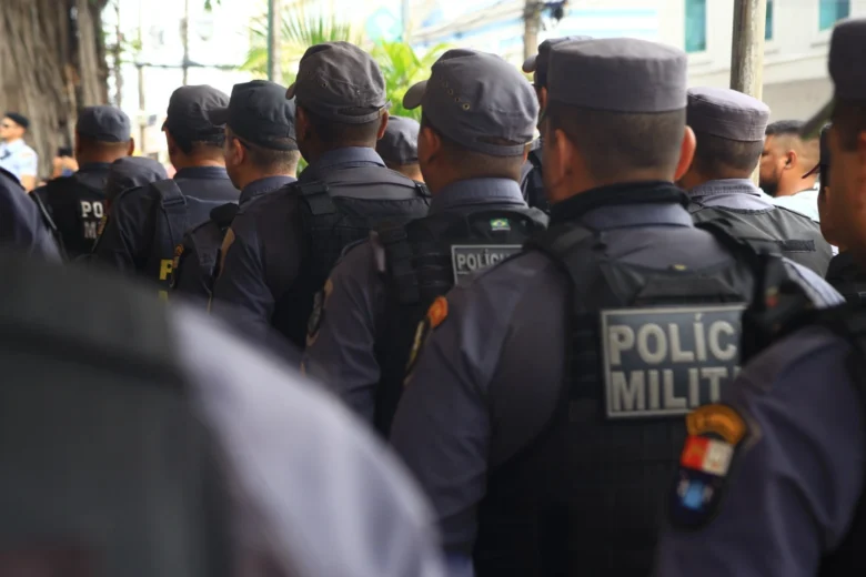 Policiamento é reforçado com mais de 300 militares em operação